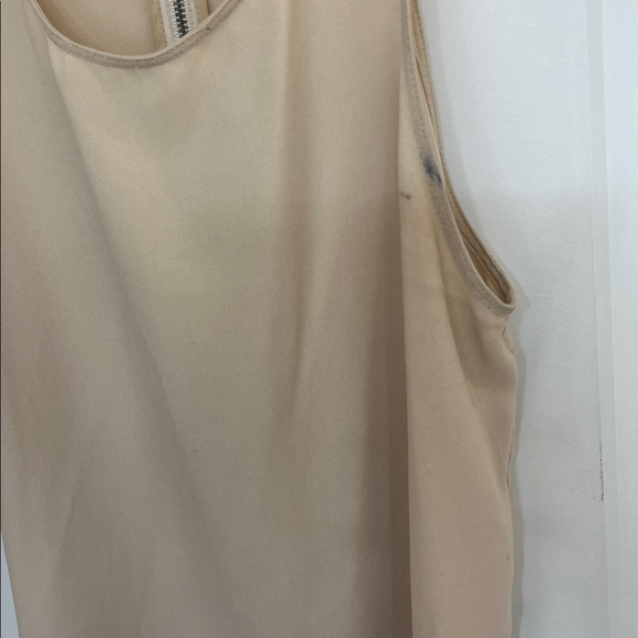 Wilfred Tank - Picture 2 of 2